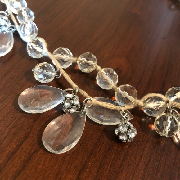 Ann Taylor Loft Necklace - Picture 2 of 3